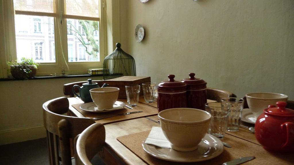 Bed and Breakfast La-Lilloise Lille Pokoj fotografie